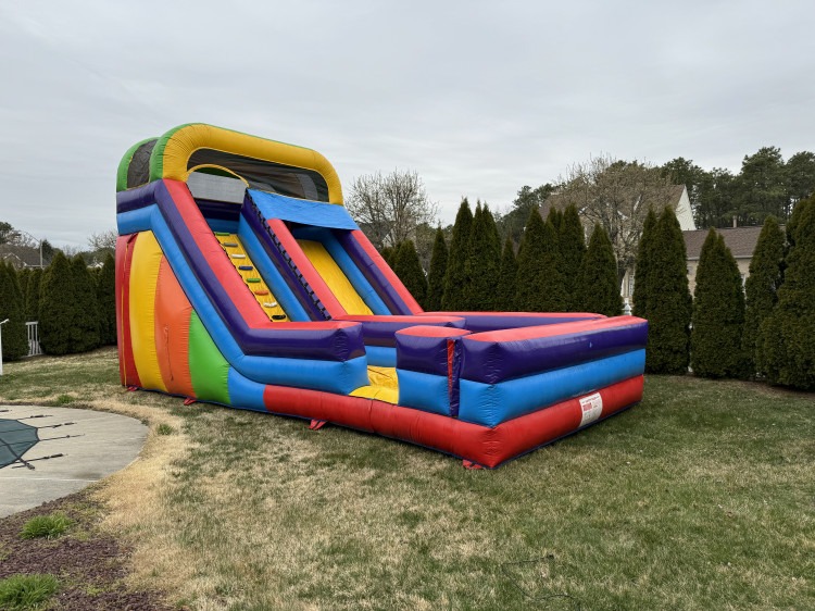 18 Foot Rainbow Slide (Dry)